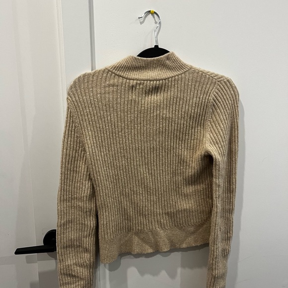 American eagle 1/4 zip cropped sweater - Picture 3 of 3